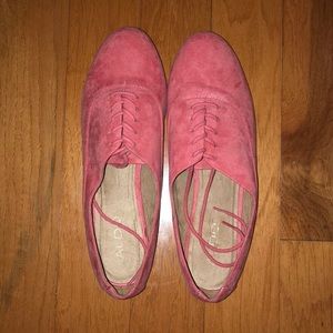 Women’s Flat Shoes! Size 8